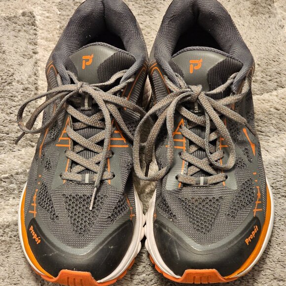 Propet Men's size 10.5 Triple E - Picture 1 of 6